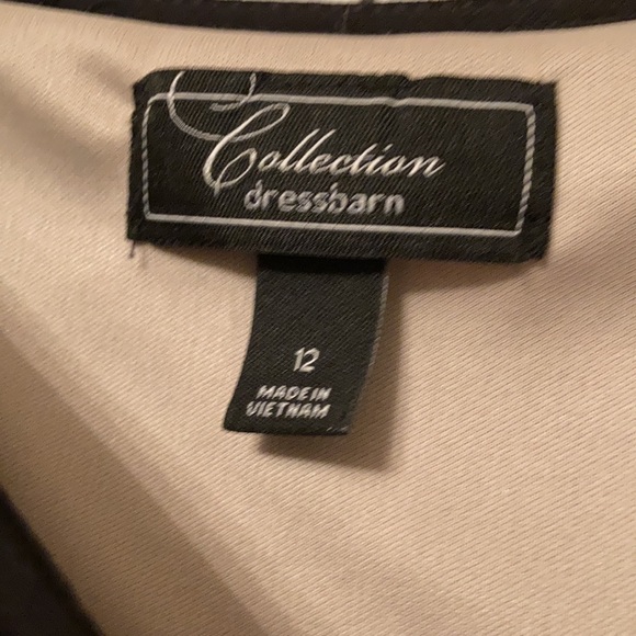 Dress - Picture 3 of 6